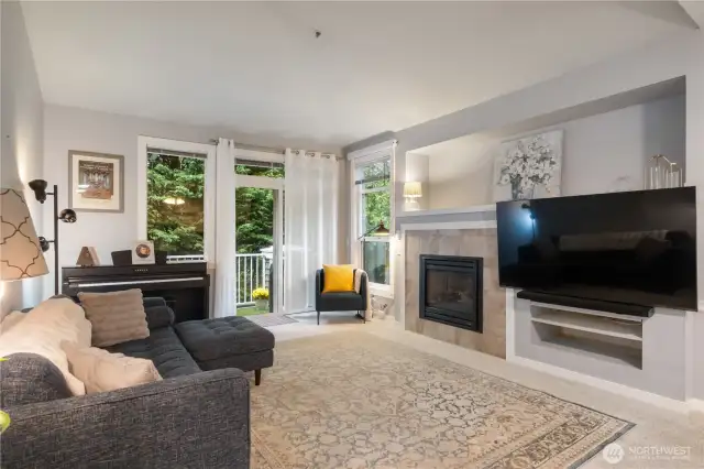 This Lovely Natural light from Yonder Windows casts all things in its Radiant Beauty.