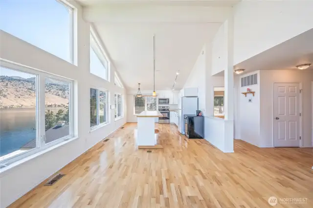 Living Room/Kitchen