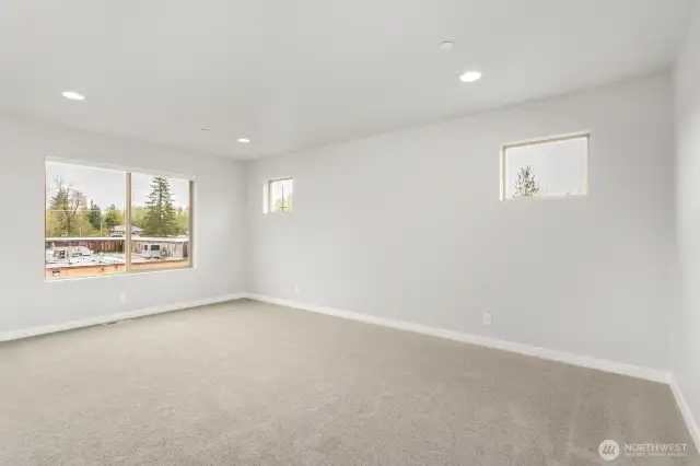 Pics are of same plan. Colors and finishes may vary. See Site Agent for details.