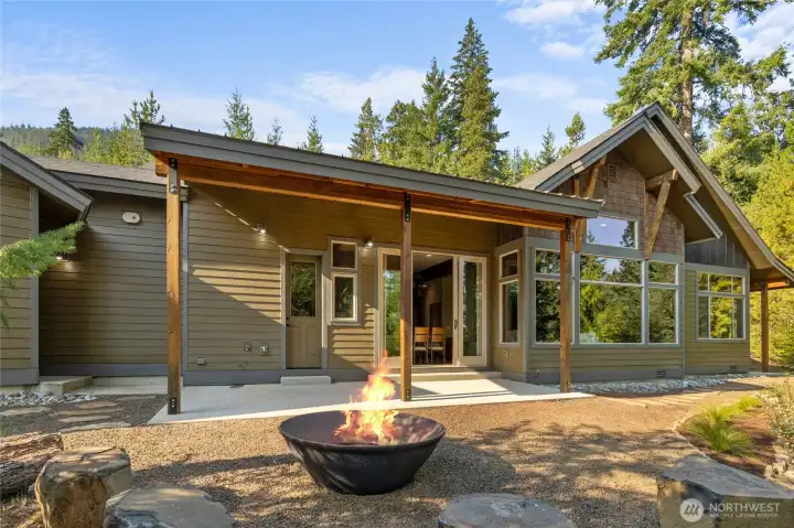 Outdoor living space