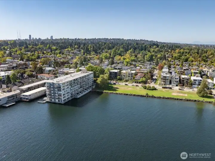 You can have it all!  Living on the lakeshore, loving the views, and being close to Downtown and darling Madison Park.