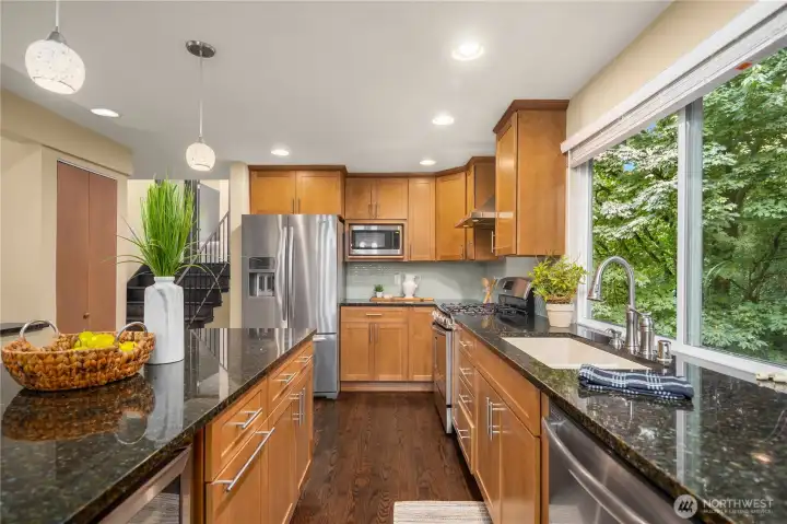 Bright and open kitchen concept for easy cooking and entertaining