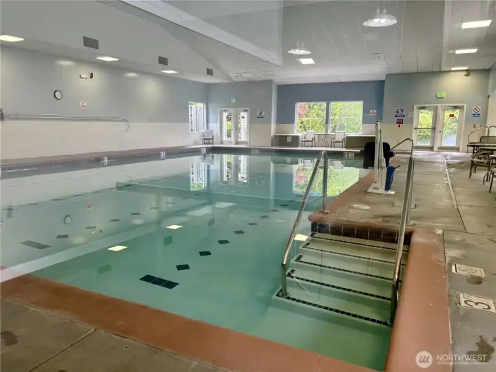 Indoor Pool and hot tub in clubhouse