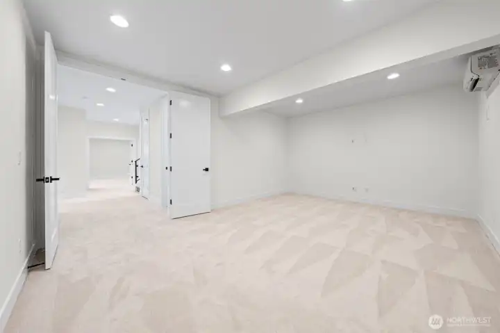 Bonus Room/Gym
