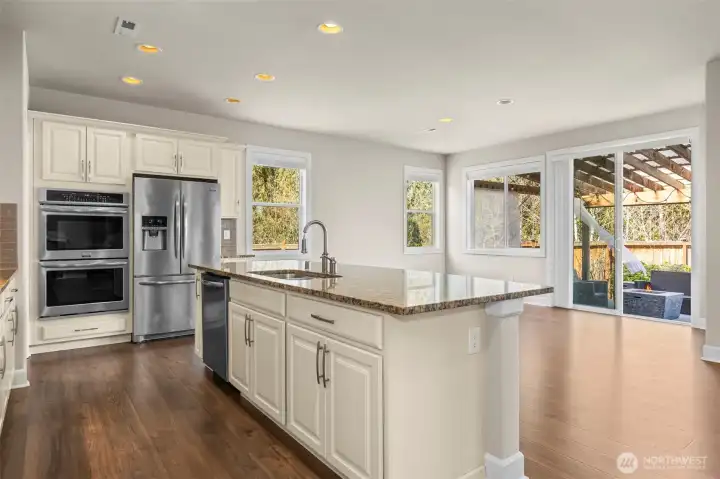 Easy flow to the back yard