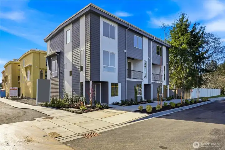 At Donati, there a four great floor plans to chose from, each with 3 bedrooms. All have A/C, modern finishes, and a garage with electric vehicle charging.