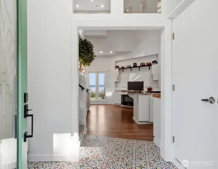 Add'l entry area into kitchen from porch and garage