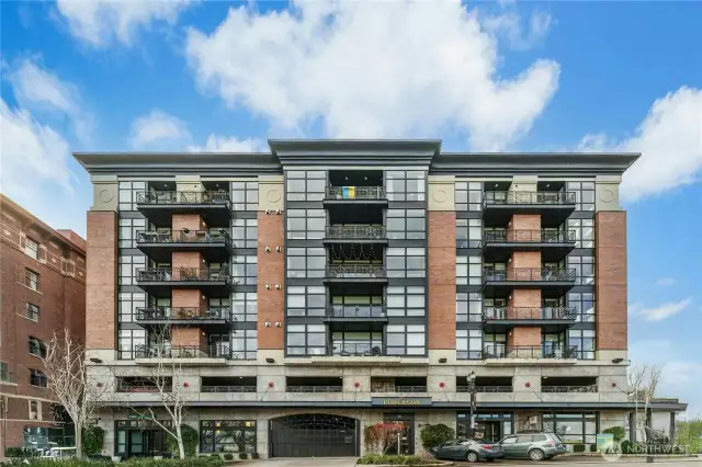 The Roberson - 708 Market Street #401, Tacoma.