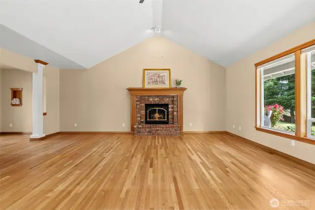 Here it shows the great room with no furniture.