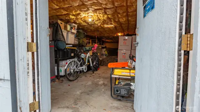 Entrance to basement