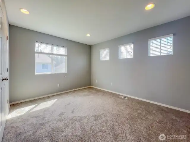 4th Bedroom/Bonus Room