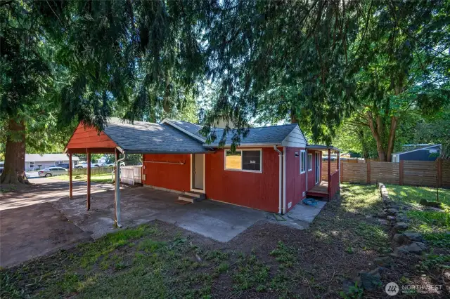 1 car carport plus extra/RV parking