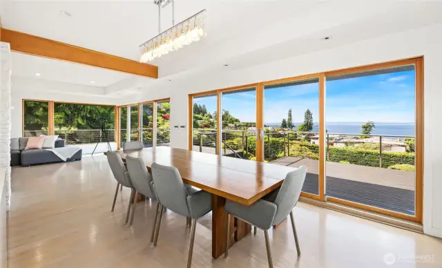 Alternate view across the dining area.