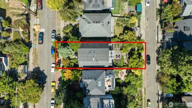 A rough outline of the property.
