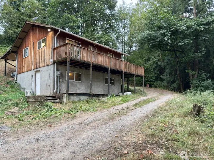 View from circle driveway, walkout unfinished basement, one bedroom, dine in kitchen with views of the Columbia from the full length deck