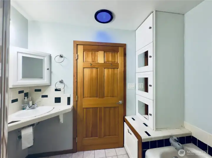 Large Bathroom: builtin, bathtub, tile, shower