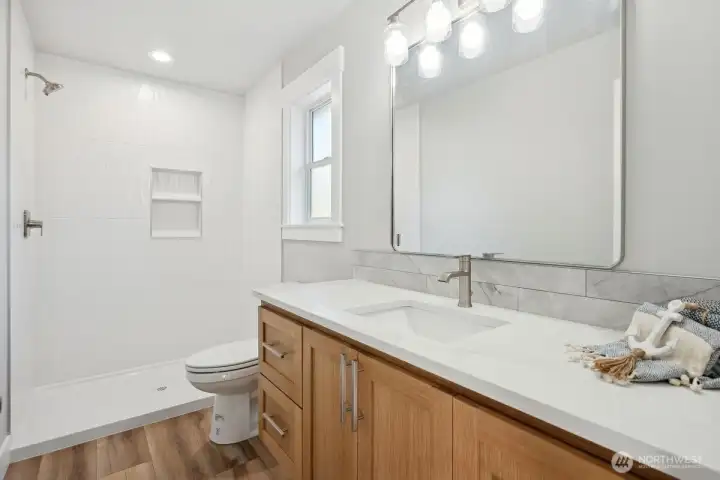 Primary Suite. Picture is of similar home.