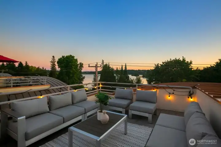 The rooftop deck is like having a whole other living room