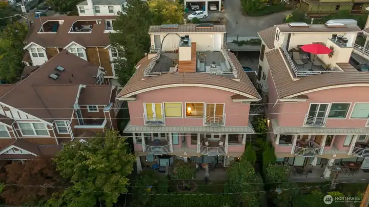 The neighbor's refer to this as Central Park living in Seattle. These units rarely come on the market - get in on it!