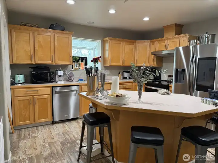 Kitchen island