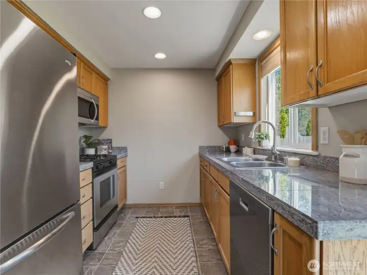 Fridge and dishwasher included in sale