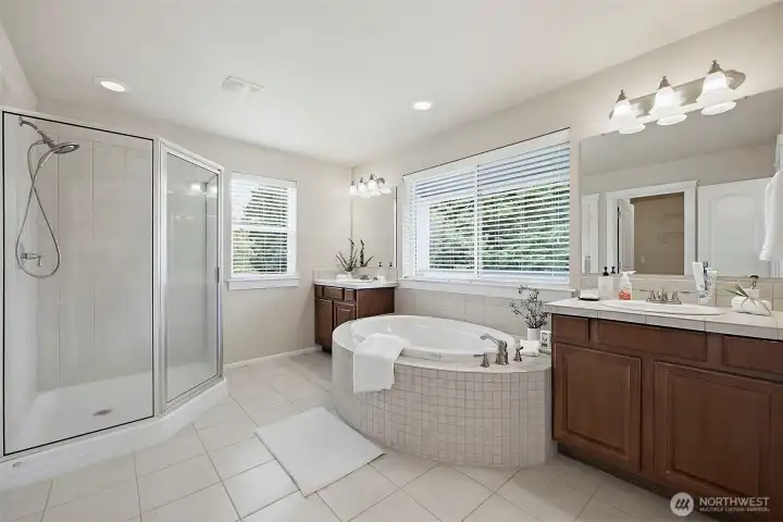 Full 5 piece bath Full 5 piece bath
