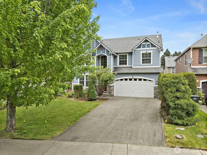 2 car garage and plenty of additional parking 2 car garage and plenty of additional parking