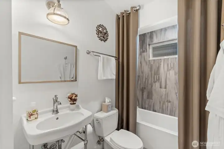 Full Bath with heated floors