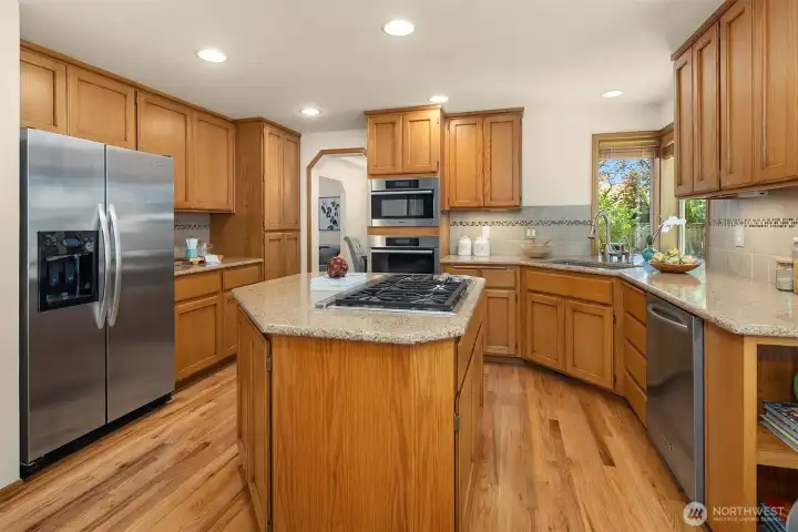 Stainless Steep Appliances & Under the Cabinet Lighting