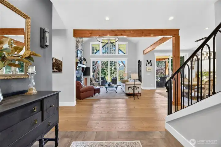 Dramatic views the moment you enter.