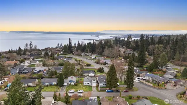 Did you notice your proximity to the water? Because you're right at the precipice of one of Everett's most desirable views.