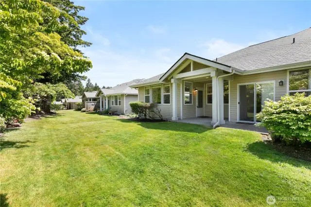Review view of exterior - HOA takes care of all landscaping!