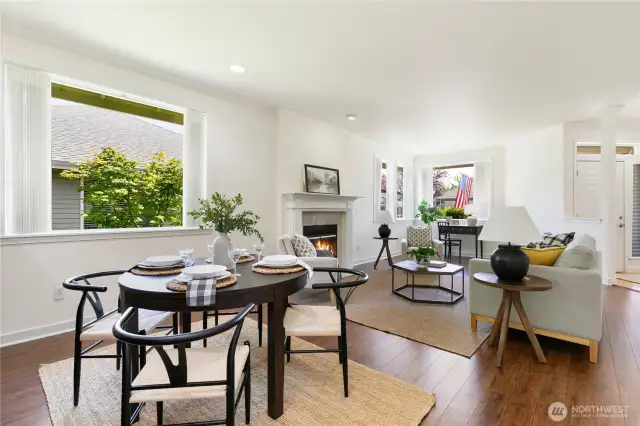 Dinning area peaking into great room.