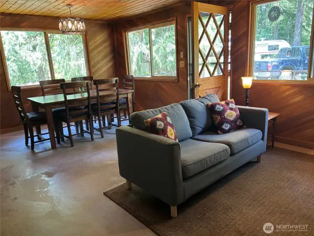 Open concept to living / dining room