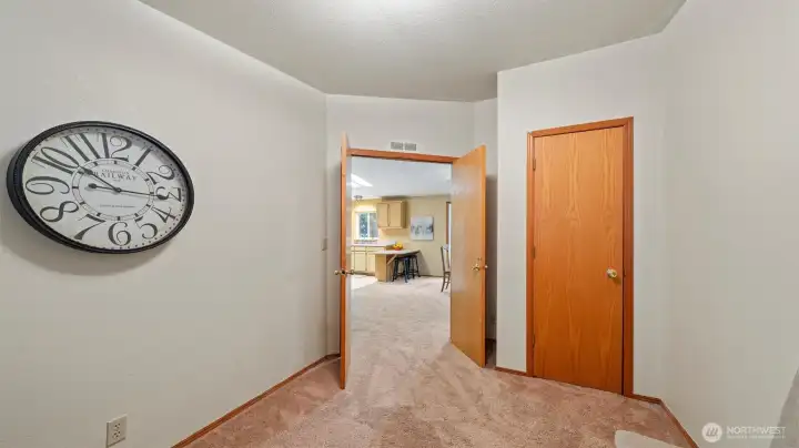 3rd bedroom or home office