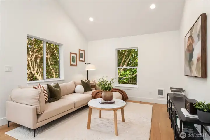 A very versatile living room with lots of furniture arrangements possible.