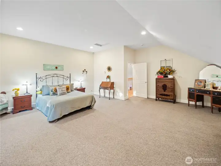 Upstairs bonus/rec room.