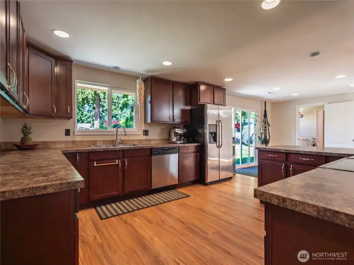 The kitchen comes with stainless steel appliances. Bring your culinary visions to life right here!