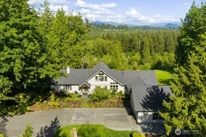 Extraordinary 5-acre private estate.