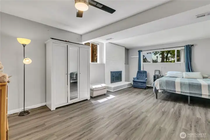 Armoir is attached to wall and stays making this a 4th bedroom. 2nd wood burning fireplace. Armoir is attached to wall and stays making this a 4th bedroom. 2nd wood burning fireplace.