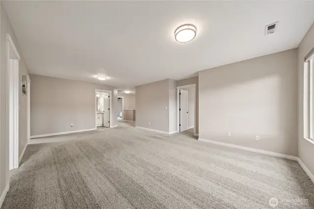 Another view of the large Bonus Room.