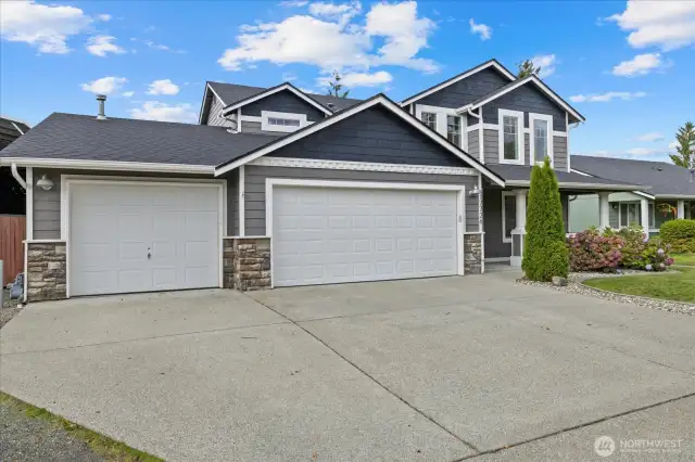 3 car garage attached