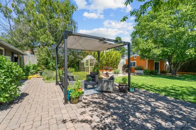 Pergola and Cover