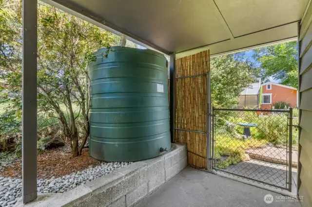Carport and Rain   Cistern Irrigation Tank
