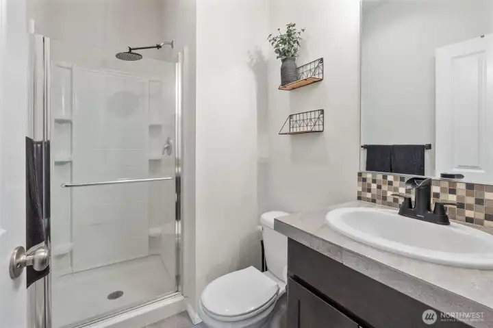 main floor .75 bath