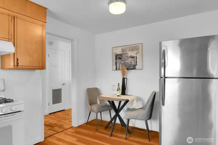 Kitchen dining area