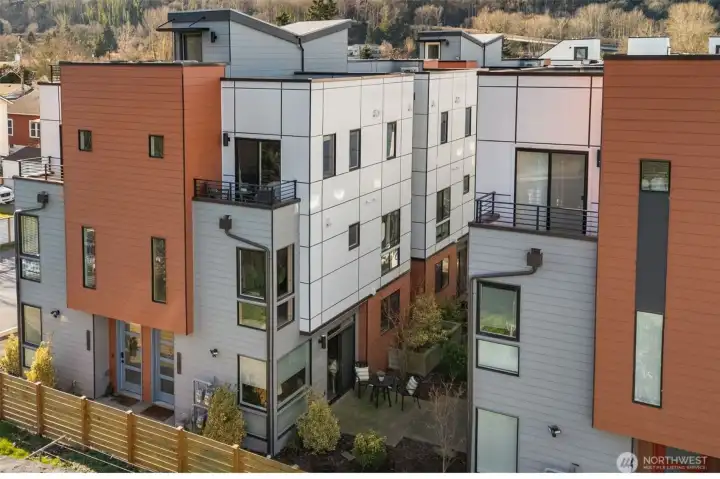 Modern Townhome in the Heart of South Seattle's Vibrant South Park Neighborhood