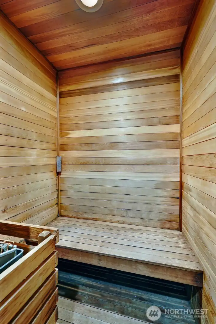 Sauna!