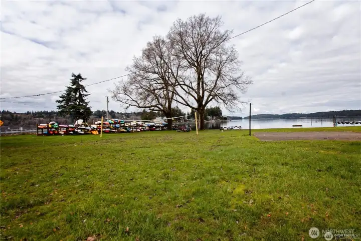Lovely play and picnic area.
