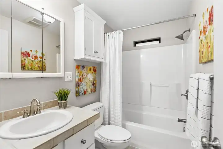 2nd Full bathroom